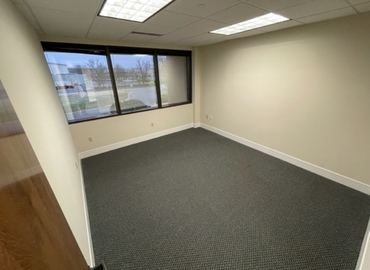 Office Greenbrier Circle 860 23320 Chesapeake, VA