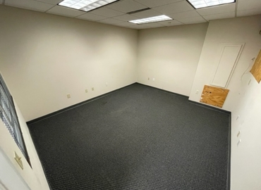 Office Greenbrier Circle 860 23320 Chesapeake, VA