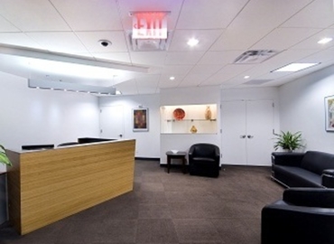 323 m² Conference room in New York Midtown West, NY, The Plaza District - 1350 Avenue of the Americas (55th Street) - 2nd (10019) - 7 | MatchOffice.com