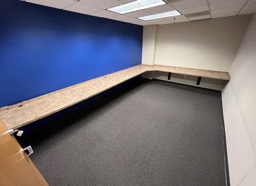 Office Moorefield Park Drive 812 23236 Richmond, VA