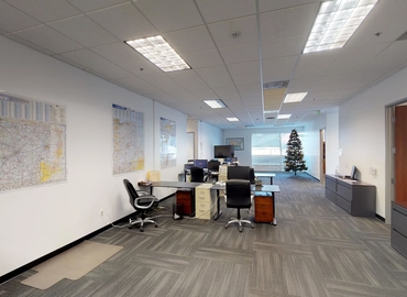 194 m² Conference center in San Bernadino, 10681 Production Ave (92337) - 4 | MatchOffice