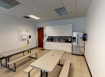 194 m² Conference center in San Bernadino, 10681 Production Ave (92337) - 5 | MatchOffice.com