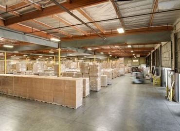 26910 m² Business center in Los Angeles, CA, 2690 Pellissier Place (90601) - 4 | MatchOffice