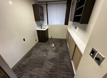 Office Northlake Boulevard 4362 33410 Palm Beach Gardens, FL