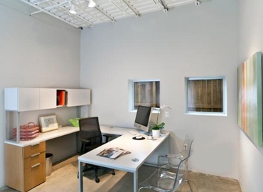 17868 m² Business space in Houston Central, TX, 2525 Robinhood Street (77005) - 4 | MatchOffice.com