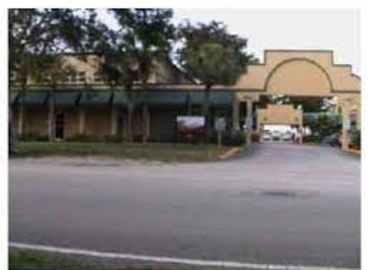 200 m² Business park in Miami Lakes, FL, 5881 NW 151 st  (33014) - 3 | MatchOffice