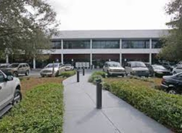 200 m² Business center in Miami Lakes, FL, 14505 Commerce Way  (33016) - 3 | MatchOffice