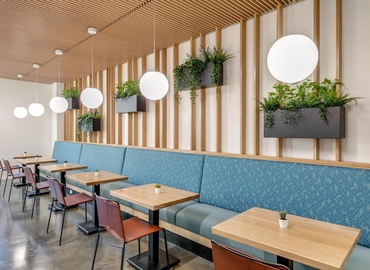 26996 m² Business space in Hampton, VA, 700 Tech Center Parkway (23606) - 11 | MatchOffice.com