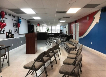 200 m² Business space in Miami Lakes, FL, 14411 Commerce Way  (33016) - 6 | MatchOffice