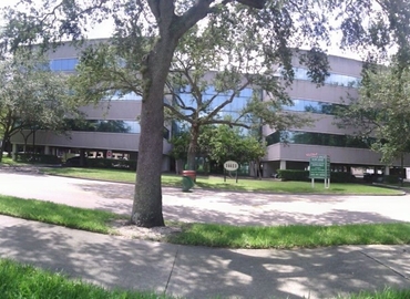 200 m² Business space in Miami Lakes, FL, 14411 Commerce Way  (33016) - 9 | MatchOffice.com