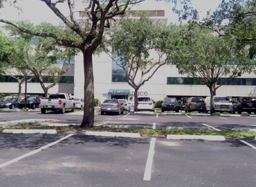 200 m² Business space in Miami Lakes, FL, 14411 Commerce Way  (33016) - 10 | MatchOffice