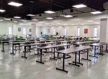 7000 m² Business space in Miami, FL, Northeast 1st Street 111 (33132) - 1 | MatchOffice