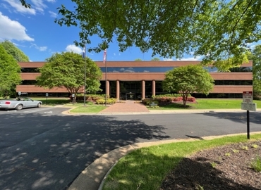 5617 m² Business space in Richmond, VA, Moorefield Park Dr (23236) - 1 | MatchOffice