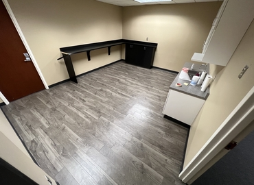 7056 m² Business space in Richmond, VA, Moorefield Park Drive 804 (23236) - 2 | MatchOffice.com