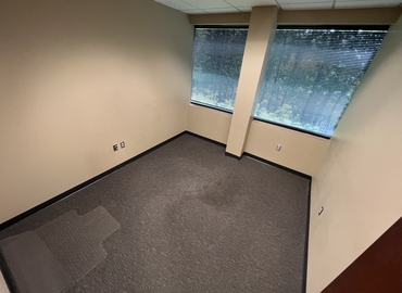 7056 m² Business space in Richmond, VA, Moorefield Park Drive 804 (23236) - 4 | MatchOffice