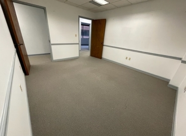 4062 m² Business center in Chesapeake, VA, Greenbrier Circle 860 (23320) - 13 | MatchOffice