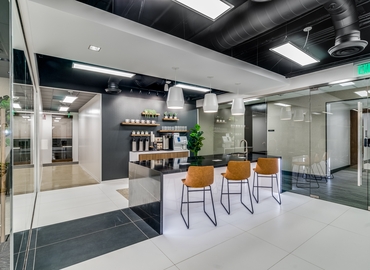 1615 m² Business center in Dallas, TX, 6060 N Central Expressway (75231) - 13 | MatchOffice.com