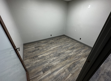 Office Northlake Boulevard 4362 33410 Palm Beach Gardens, FL