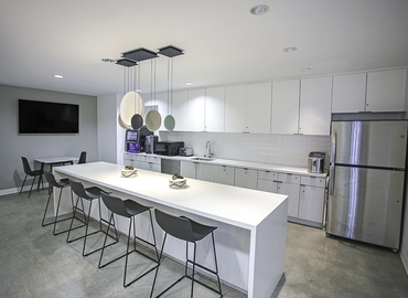 9688 m² Business center in Long Beach,	 CA, 100 Oceangate (90802) - 9 | MatchOffice.com