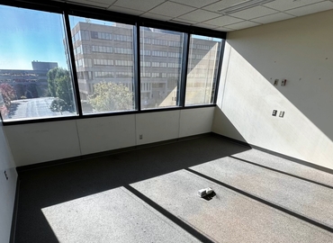 Office Holiday Drive 750 15220 Pittsburgh, PA