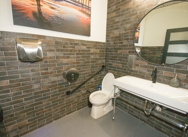 1500 m² Conference room in League City, TX, Columbia Memorial Parkway 381 (77565) - 2 | MatchOffice.com