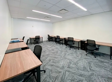 100 m² Business park in Columbus, OH, 10 N High ST. (43215) - 1 | MatchOffice