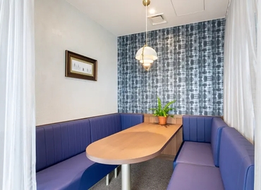 100 m² Business park in Miami, FL, 400 Biscayne Blvd. (33132) - 1 | MatchOffice