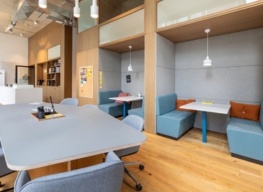 100 m² Business space in Fort Lauderdale, FL, 6301 NW 5th Way (33309) - 1 | MatchOffice.com