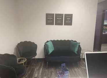 934 m² Business space in Dallas North, TX, West Mockingbird Lane 1111 (75247) - 1 | MatchOffice.com