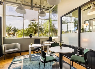 100 m² Business space in Beverly Hills, CA, 468 N Camden Dr (90210) - 0 | MatchOffice