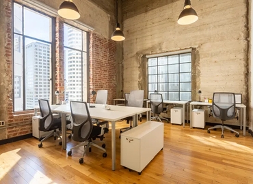 100 m² Serviced office in Torrance, CA, 2790 Skypark Drive (90505) - 1 | MatchOffice.com