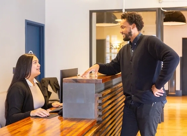 100 m² Business park in Torrance, CA, 2790 Skypark Drive (90505) - 9 | MatchOffice.com