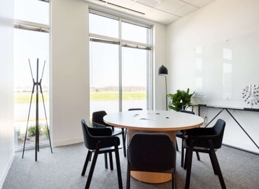 100 m² Business park in Pensacola, 545 Brent Ln (32503) - 2 | MatchOffice.com