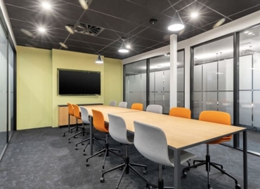 431 m² Business center in Irving, 	TX, 320 Decker Drive (75062) - 0 | MatchOffice.com