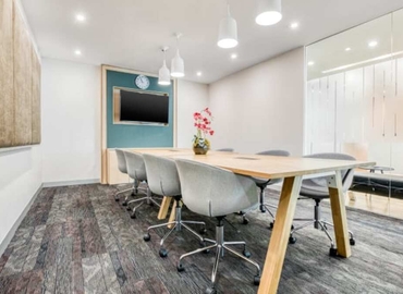 2691 m² Serviced office in West Allis, WI, 10150 W National Ave (53227) - 2 | MatchOffice.com