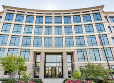 2691 m² Business park in St. Charles, IL, 999 Oakmont Plaza Dr (60559) - 1 | MatchOffice