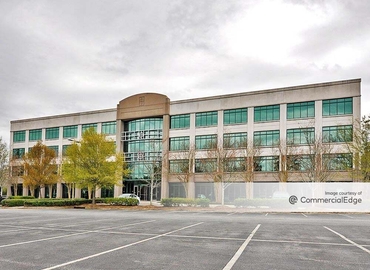 2691 m² Business park in Durham, NC, 2530 Meridian Parkway (27713) - 9 | MatchOffice