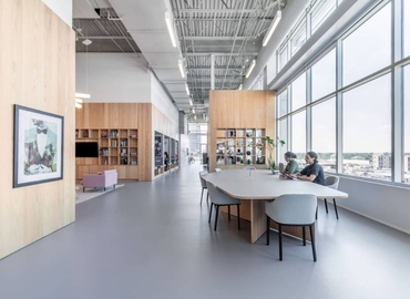 2691 m² Business center in Houston Central, TX, 800 Town & Country Boulevard (77024) - 8 | MatchOffice.com