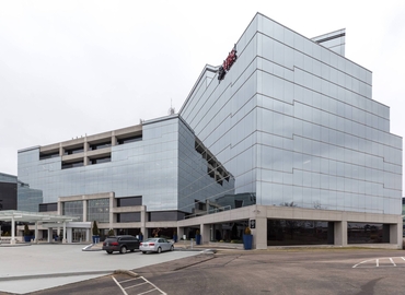 2691 m² Business center in Cincinnati, OH, 8044 Montgomery Road (45236) - 7 | MatchOffice.com