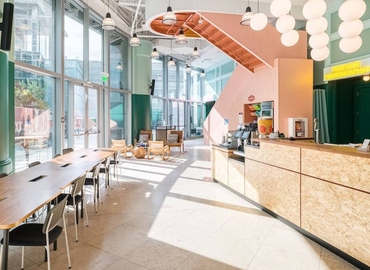 538 m² Business center in Los Angeles, CA, Constellation Boulevard (90067) - 5 | MatchOffice.com