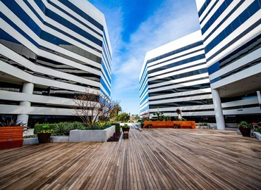 538 m² Coworking space  in Manhattan Beach	 CA, 1240 Rosecrans Ave (90266) - 7 | MatchOffice.com