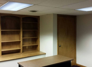 Office 2611 sw 17th st 66604 Topeka, KS