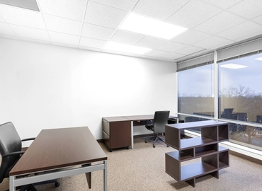 2691 m² Co-working  in Cincinnati, OH, 8044 Montgomery Road (45236) - 7 | MatchOffice