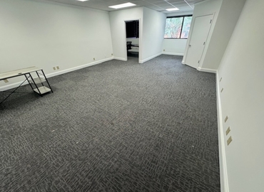 Office Northlake Boulevard 4362 33410 Palm Beach Gardens, FL