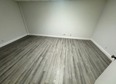 Office Northlake Boulevard 4362 33410 Palm Beach Gardens, FL