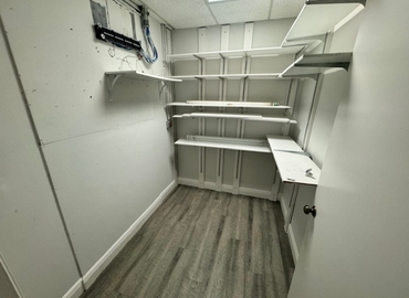 Office Northlake Boulevard 4362 33410 Palm Beach Gardens, FL