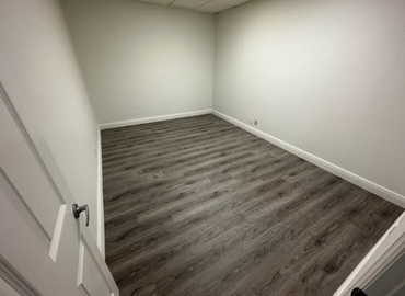 593 m² Serviced office in West Palm Beach, FL, Corporate Way 5725 (33407) - 0 | MatchOffice