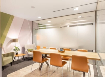 Virtual business address in Appleton, WI, 100 W College Ave (54911) - 1 | MatchOffice