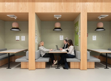 Virtual office in Portland, 525 SE Martin Luther King Blvd. (97214) - 1 | MatchOffice.com