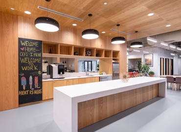 Virtual office space in Houston, TX, 1201 Fannin Street (77002) - 13 | MatchOffice.com